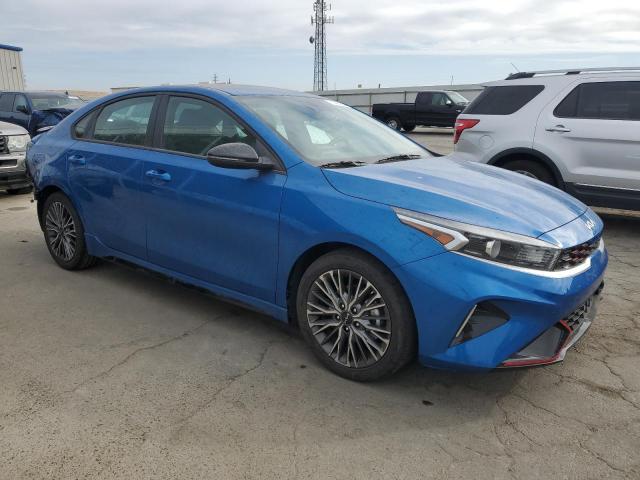 3KPF54AD4NE421884 KIA Forte Gt Line