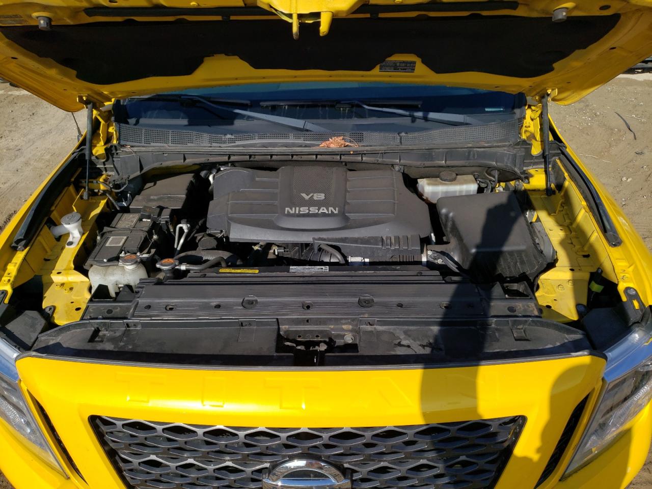 1N6AA1E56JN519941 2018 Nissan Titan Sv