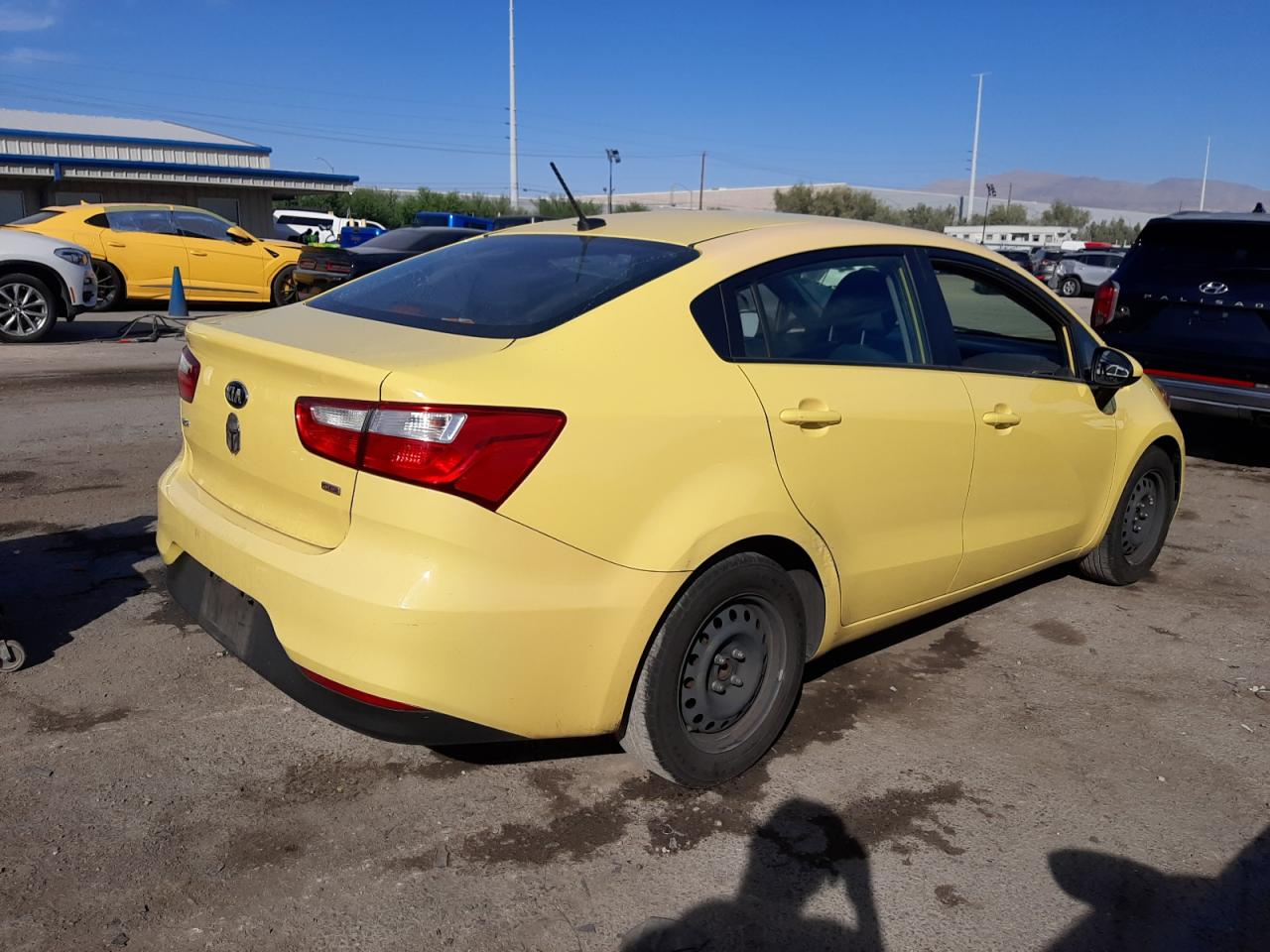 2016 Kia Rio Lx vin: KNADM4A37G6572645