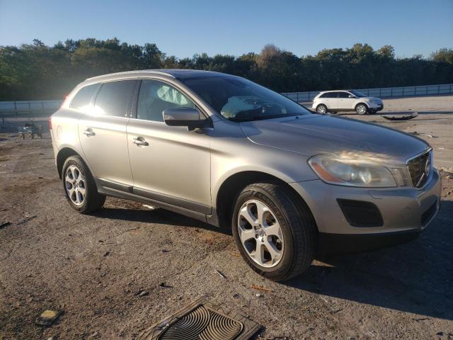  VOLVO XC60 2013 Кремовий