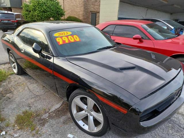 2013 Dodge Challenger SXT