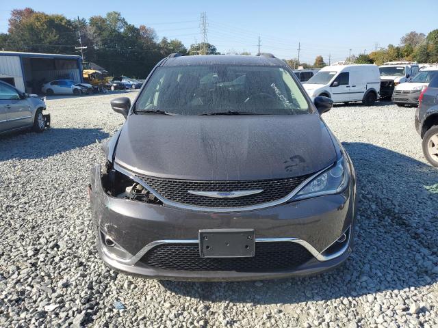 2C4RC1BG3HR745468 | 2017 CHRYSLER PACIFICA T