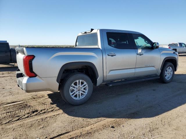5TFLA5DBXNX014229 Toyota Tundra Crewmax Sr