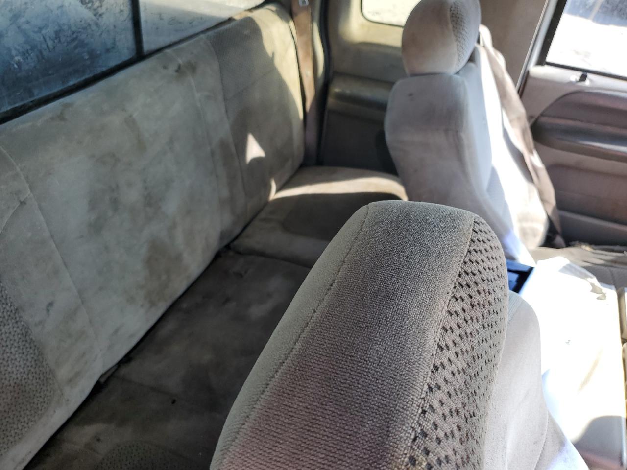 1FTNX20L31EC01323 2001 Ford F250 Super Duty 1FTNX20L31EC01323 2001 Ford F250 Super Duty