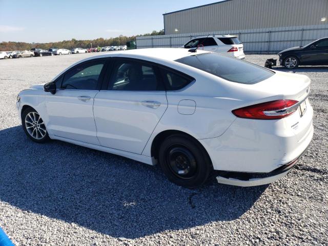 3FA6P0HD2HR195789 Ford FUSION SE