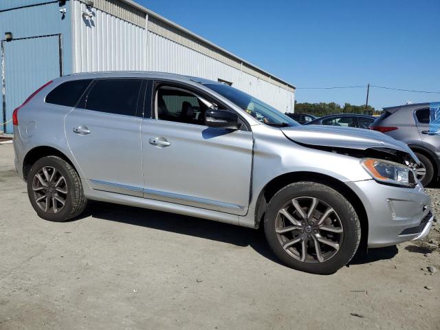 2017 VOLVO XC60 T6 DY YV449MRR3H2017629