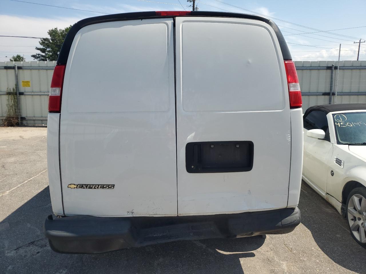 L0T66807063 2021 Chevrolet Express G2