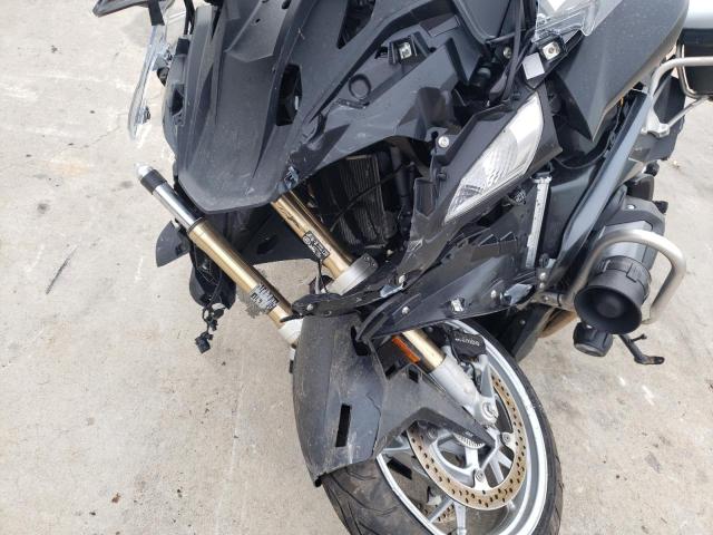2022 BMW R 1250 RT - WB10L030XN6F69476