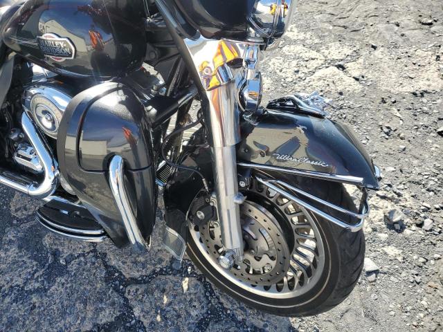 2009 HARLEY-DAVIDSON FLHTCU 1HD1FC4179Y691872