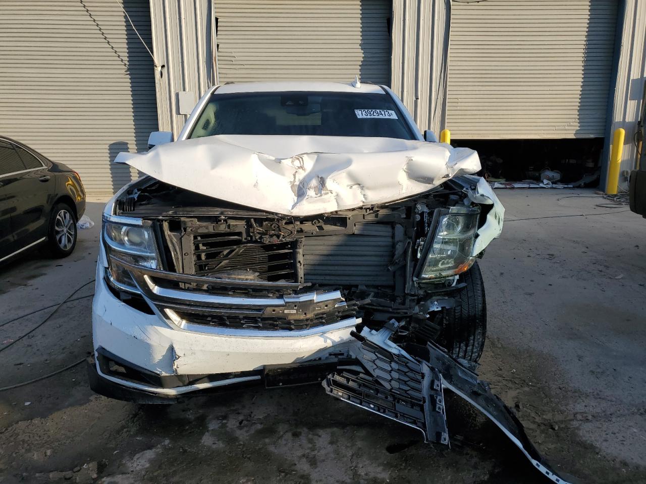 2019 Chevrolet Tahoe C1500 Lt vin: 1GNSCBKC7KR127899