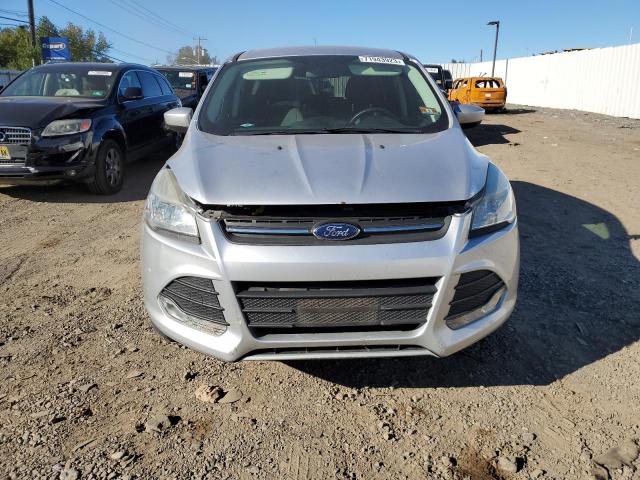 1FMCU9G99FUB67299 Ford ESCAPE SE