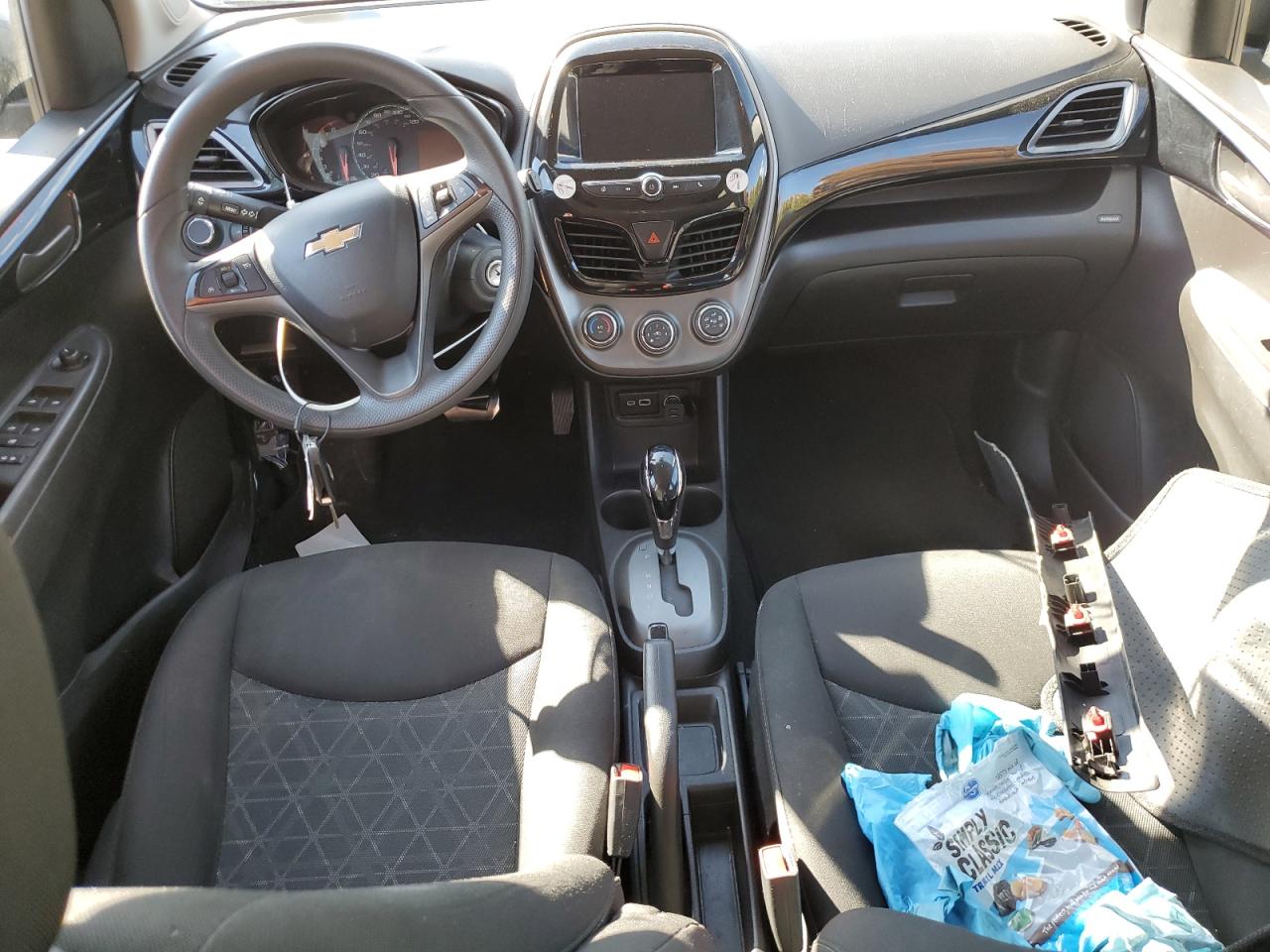 VIN: KL8CD6SA1LC444588 2020 CHEVROLET SPARK
