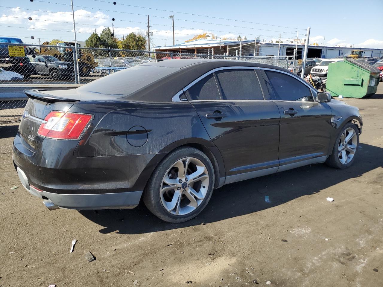 1FAHP2KT5AG129223 2010 Ford Taurus Sho