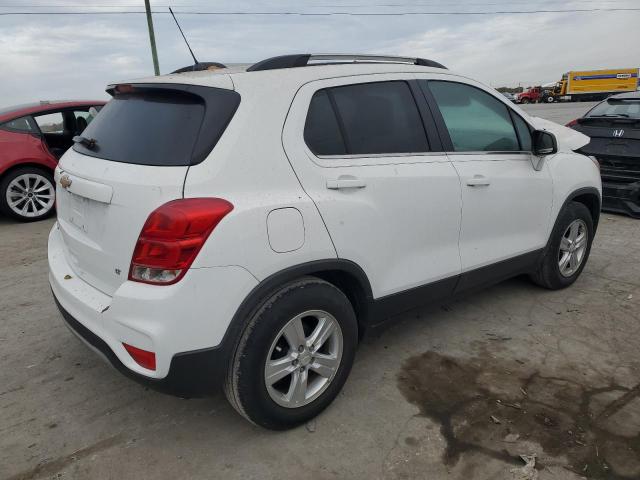 3GNCJLSB4KL194409 Chevrolet Trax 1LT 3