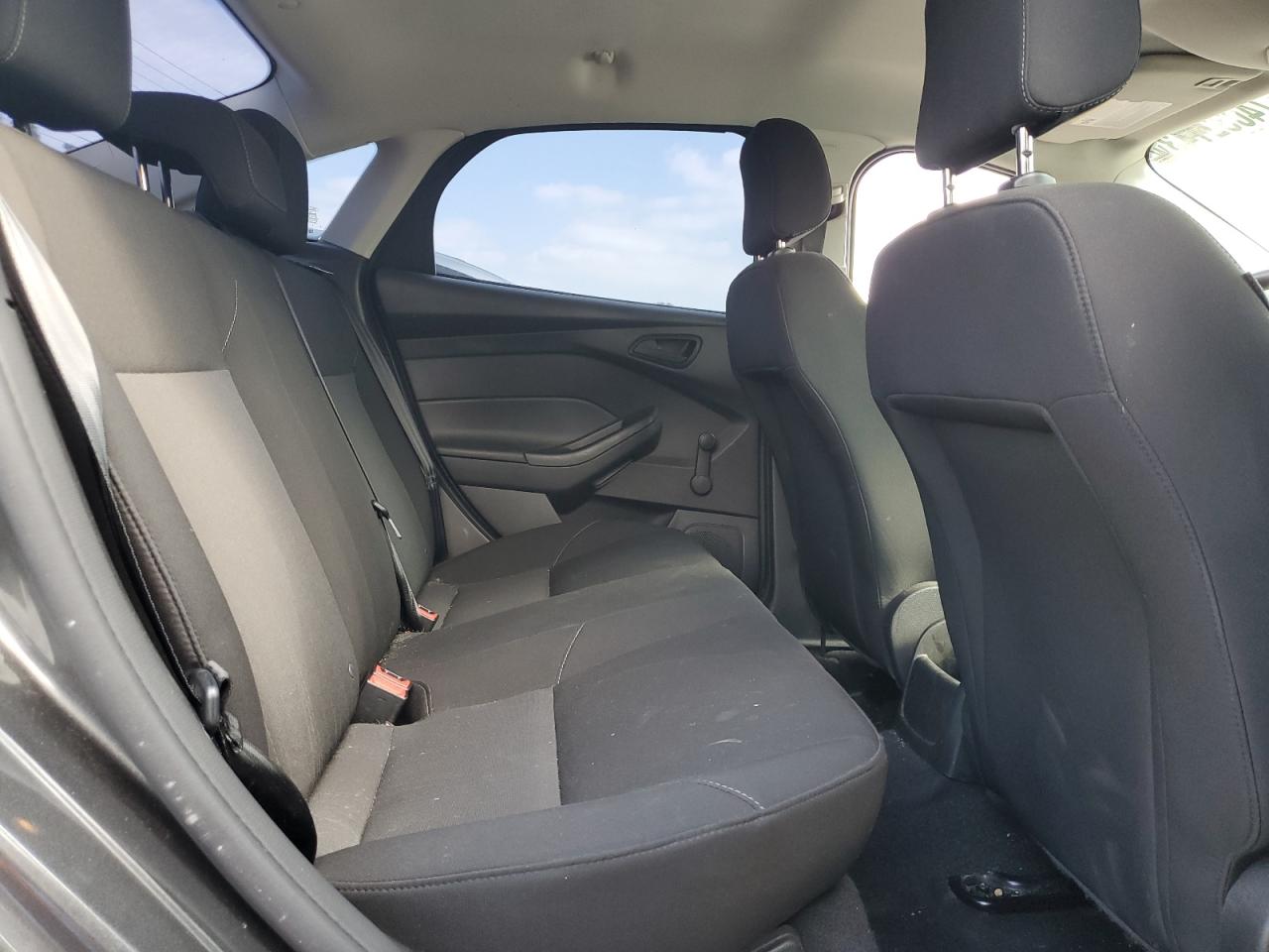 1FADP3E24FL300436 2015 Ford Focus S 1FADP3E24FL300436 2015 Ford Focus S