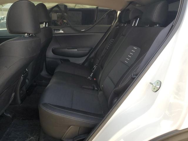 KNDPMCAC2L7777692 KIA Sportage Lx
