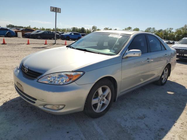 2004 Toyota Camry SE