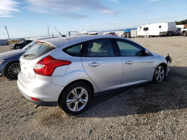 1FADP3K21EL326219 Ford FOCUS SE