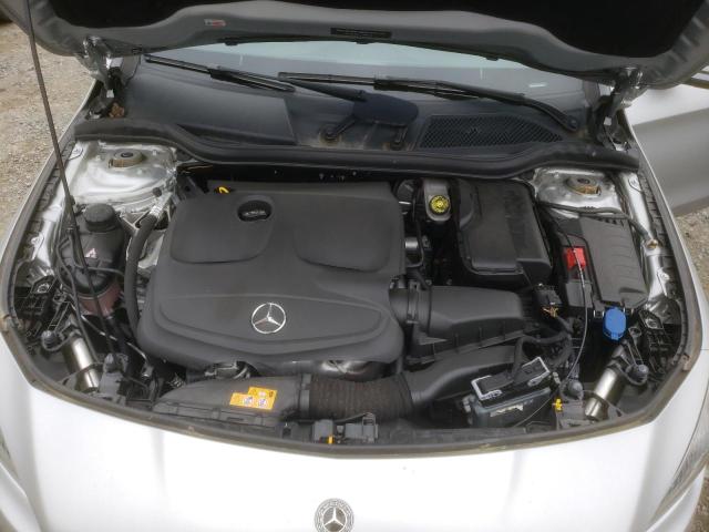 WDDSJ4GB9JN592383 Mercedes-Benz CLA 250 4MATIC
