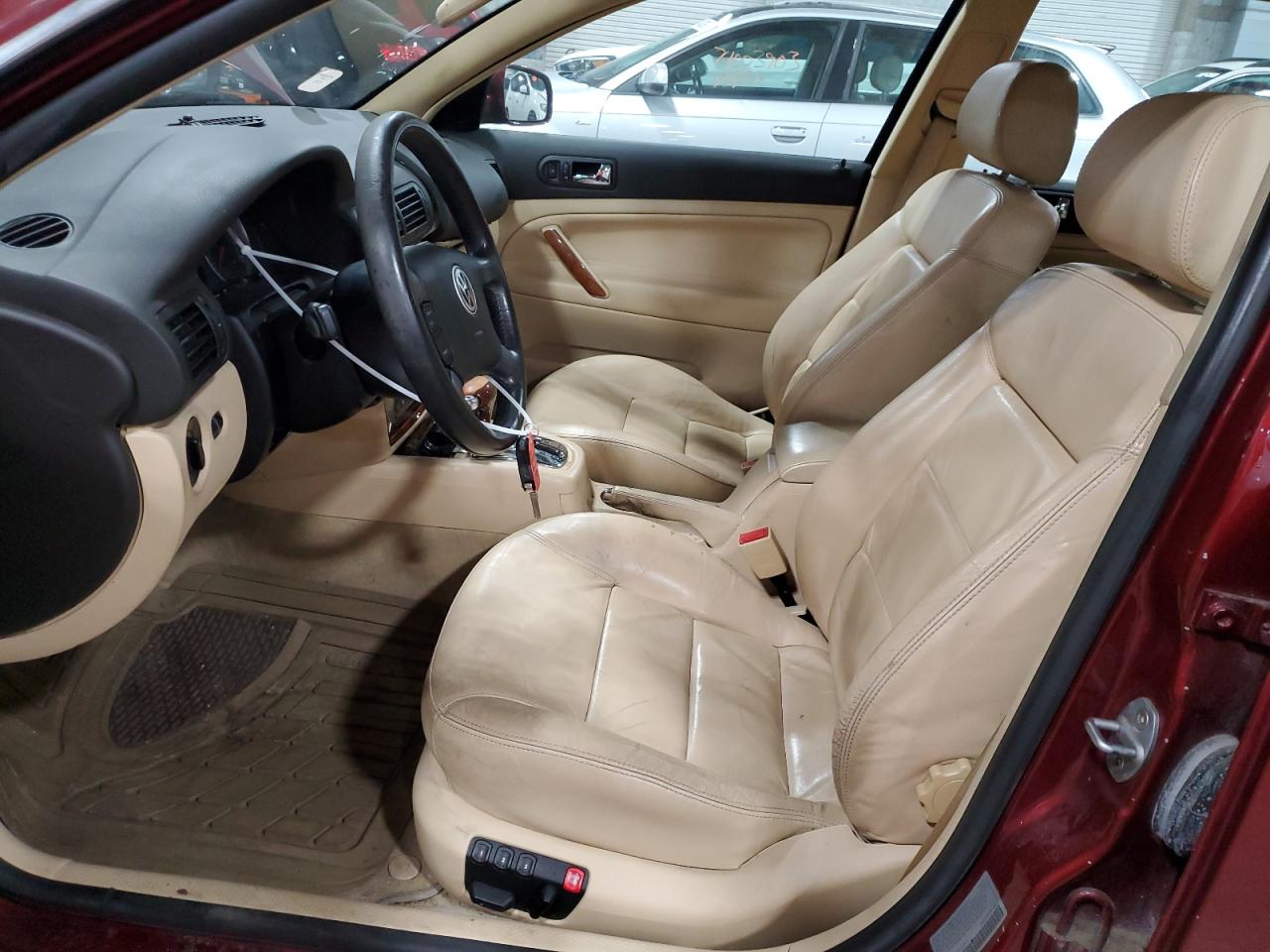 WVWYH63B21E242479 2001 Volkswagen Passat Glx 4Motion