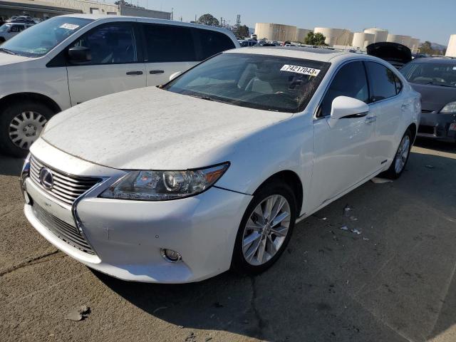 2014 Lexus ES 300h 