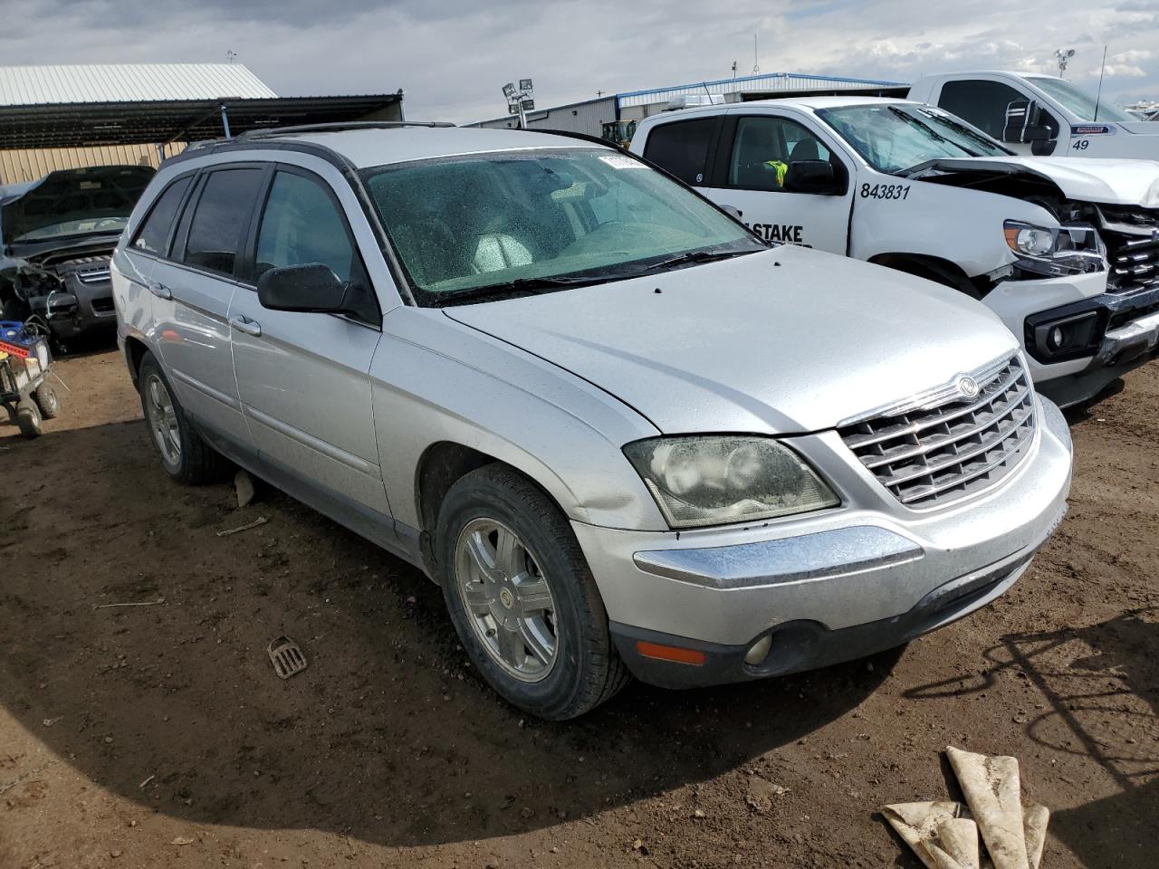 2C8GM68434R632952 2004 Chrysler Pacifica