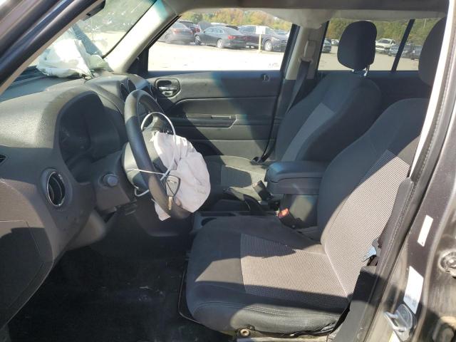 1C4NJRBB8ED605650 Jeep Patriot Sport