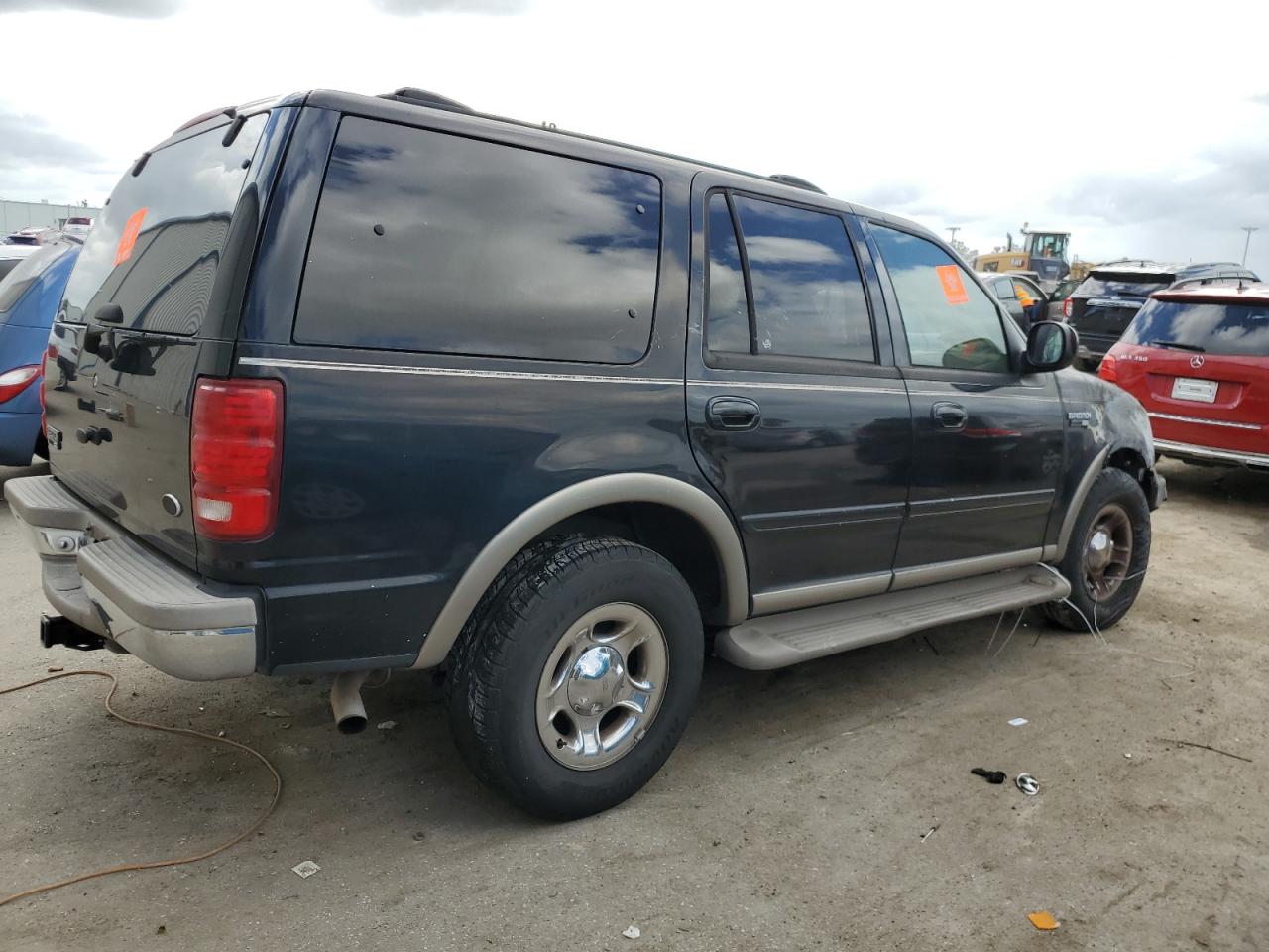 1FMRU17L11LB01903 2001 Ford Expedition Eddie Bauer