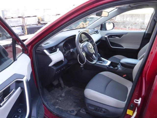 2021 TOYOTA RAV4 XLE - 4T3RWRFV7MU018087