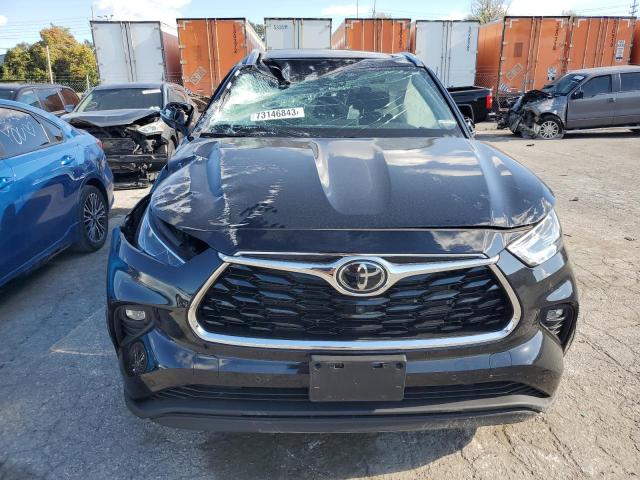 VIN 5TDDZRBH3NS228092 2022 Toyota Highlander, Limited no.5