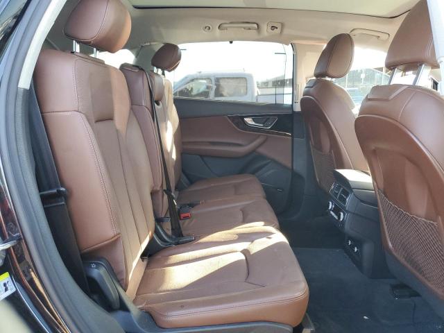 VIN WA1VAAF72JD039030 2018 Audi Q7, Prestige no.11