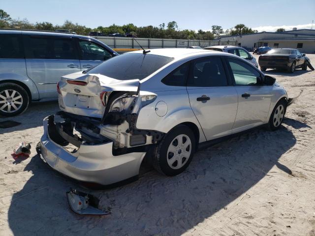 1FADP3E26JL220581 Ford FOCUS S