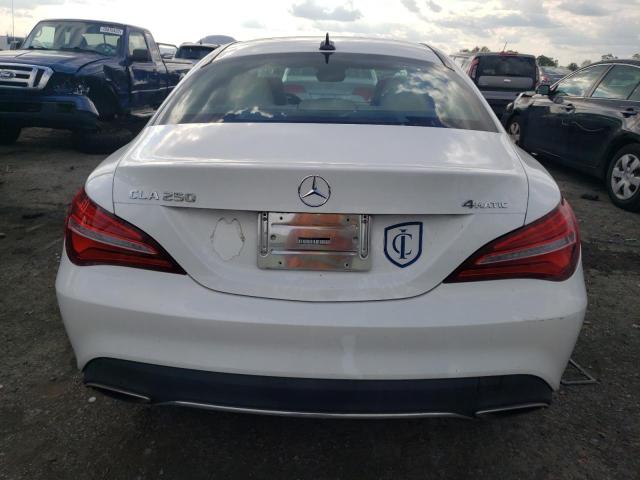 WDDSJ4GB4KN759640 Mercedes-Benz CLA 250 4MATIC