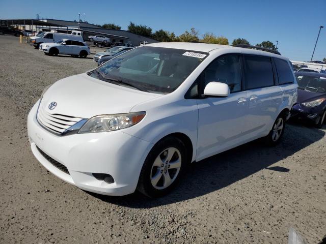 5TDKK3DC6FS530925 | 2015 TOYOTA SIENNA