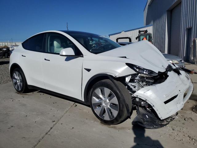 7SAYGDEE4PA099752 Tesla Model Y  4