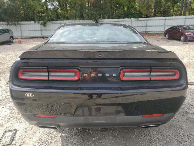 2C3CDZAG8JH184039 Dodge Challenger Sxt