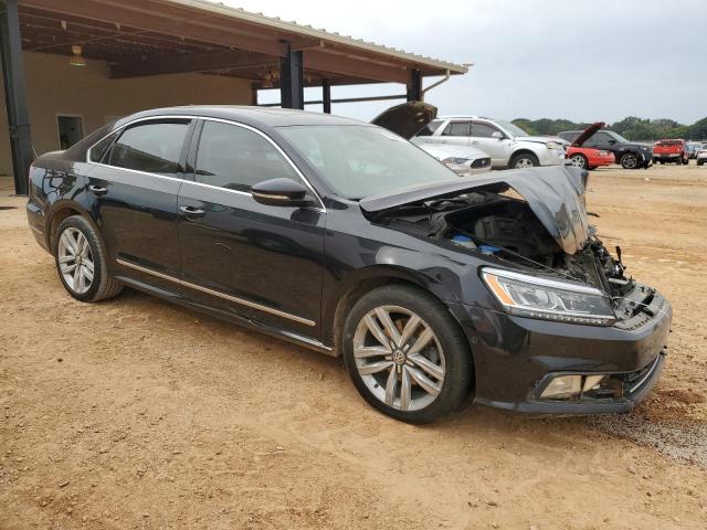 2017 VOLKSWAGEN PASSAT SEL - 1VWCT7A30HC047087