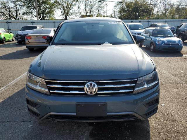 3VV0B7AX8KM179601 Volkswagen Tiguan S 5