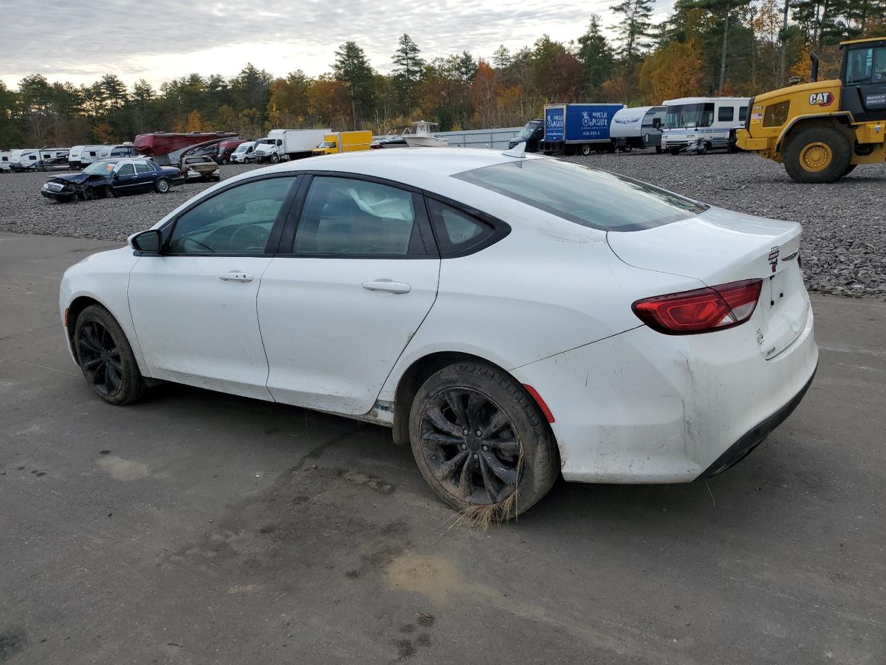 2015 Chrysler 200 S vin: 1C3CCCDG6FN630232