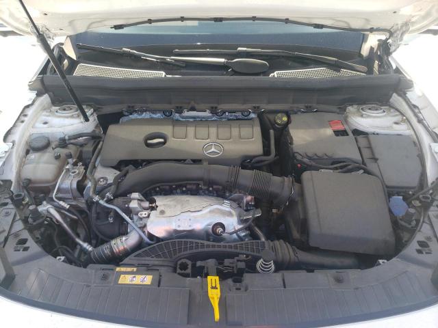 W1N4M4GB8MW165259 Mercedes-Benz GLB 250