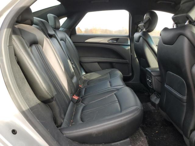 2017 LINCOLN MKZ PREMIE 3LN6L5A94HR643874