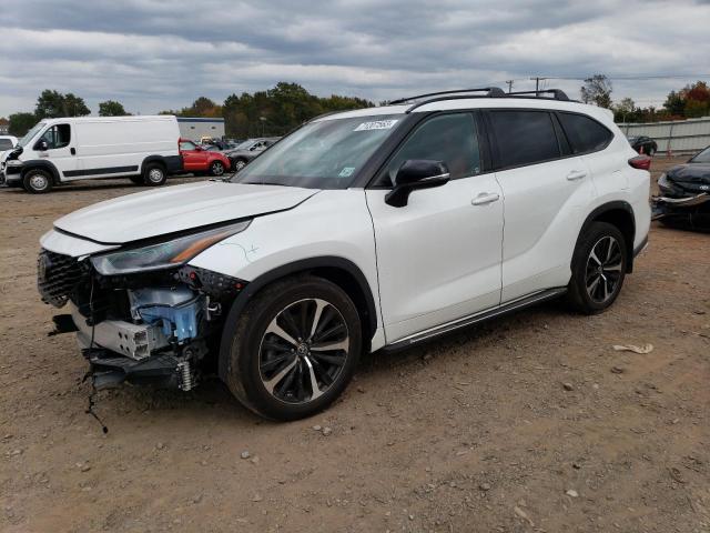 VIN 5TDJZRBH3NS216561 2022 Toyota Highlander, Xse no.1