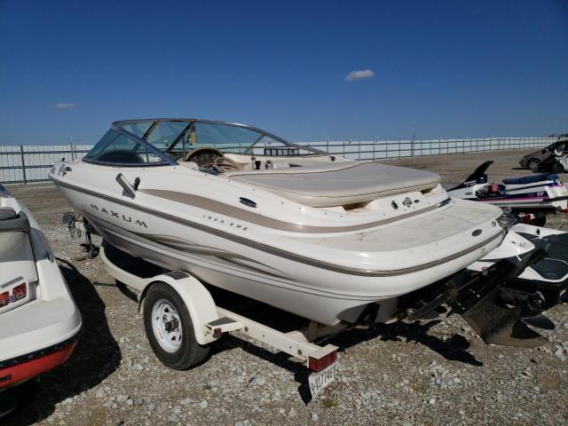 MXKB70NRG900 Auction: COPART Lot: 70817563 Location: NE - LINCOLN MXKB70NRG900 UNK MAXUM 084 2000 WHITE Photo 3