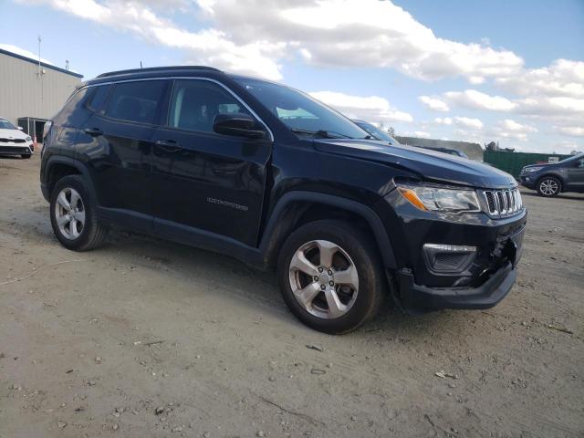 3C4NJDBB9JT143722 Jeep Compass Latitude