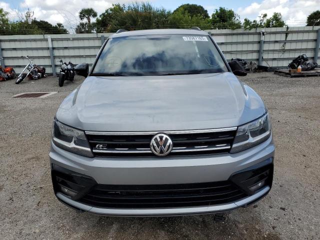 2020 VOLKSWAGEN TIGUAN SE - 3VV3B7AX7LM064096