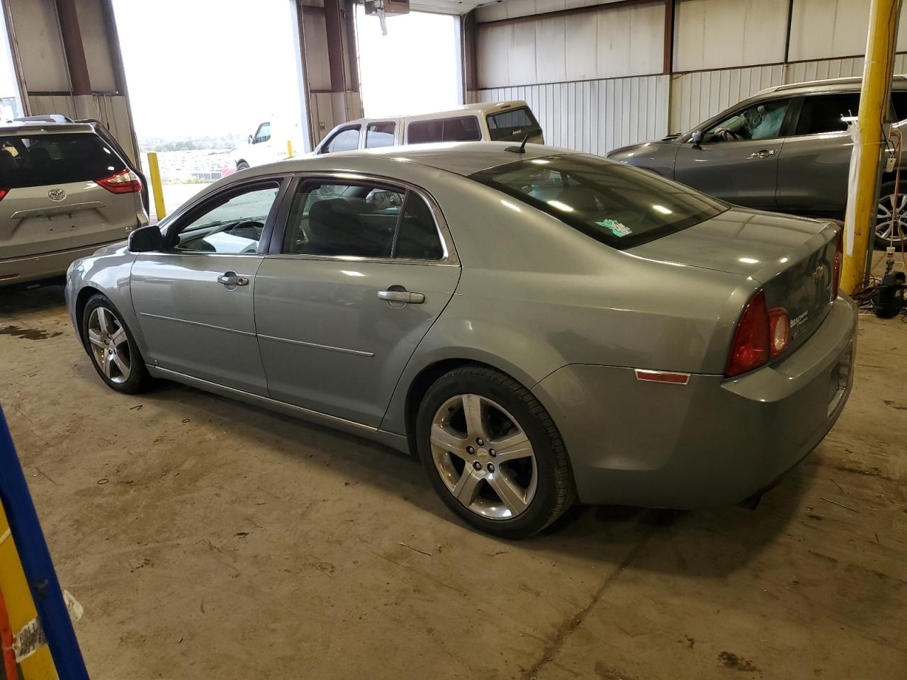 1G1ZH57B49F225786 2009 Chevrolet Malibu 1Lt