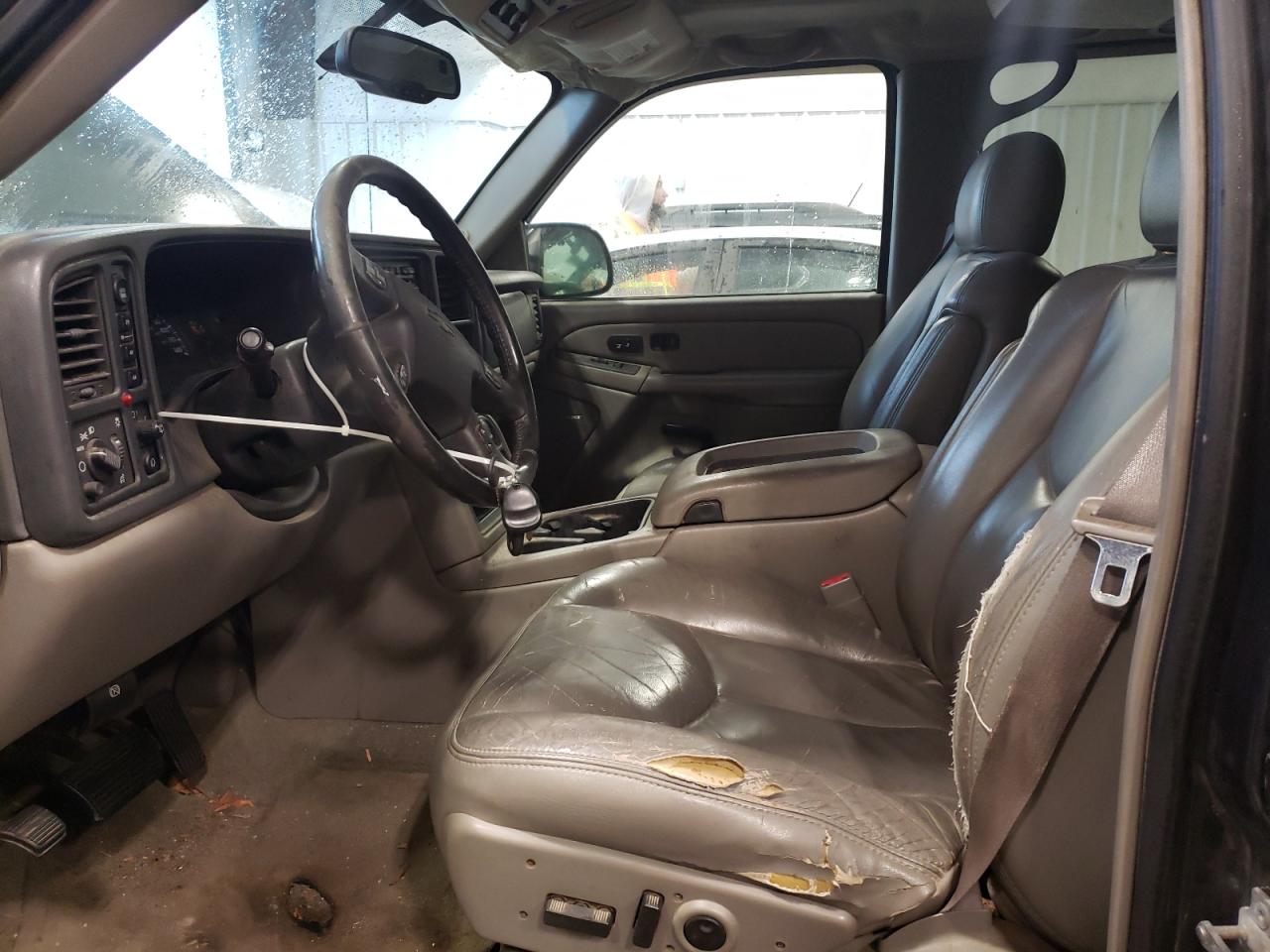 1gnfk16z14j185781 1GNFK16Z14J185781 2004 Chevrolet Suburban K1500