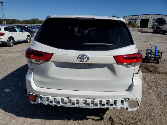 VIN 5TDZARFH3KS058190 2019 Toyota Highlander, LE no.6