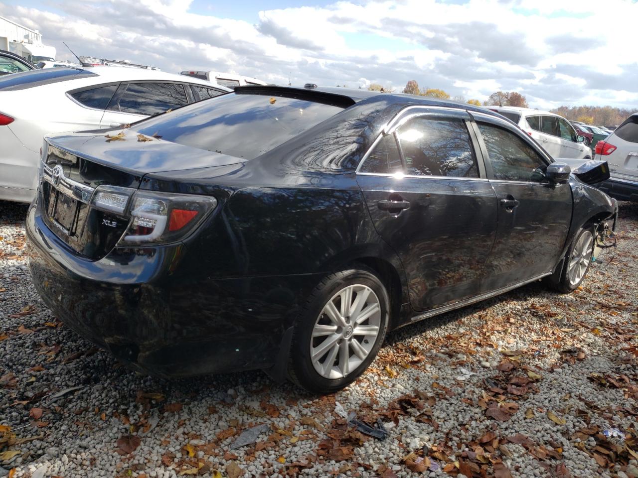 4T1BF1FK3EU468807 2014 Toyota Camry L