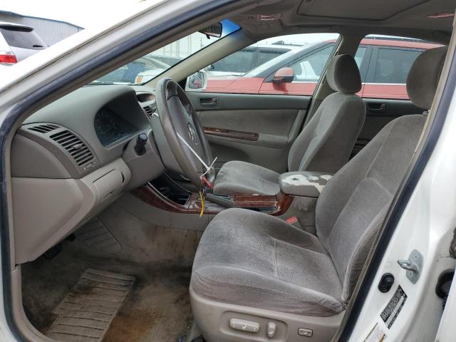 2004 Toyota Camry Le VIN: JTDBE32KX40252614 Lot: 72255293